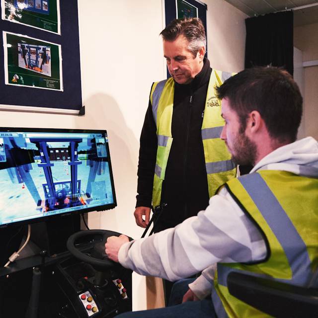 Vehicle simulation training cab